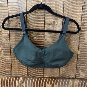 Women's black nursing bra